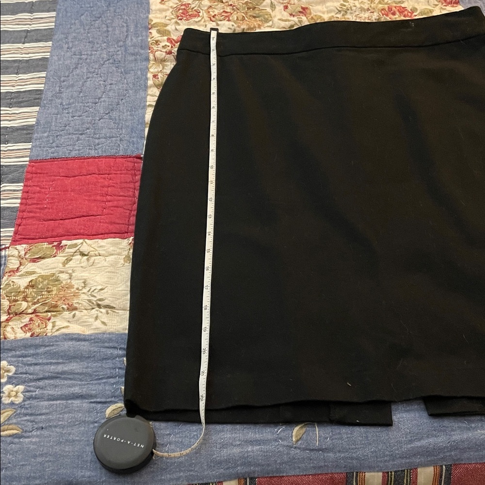 GAP Classic Black Pencil Skirt - Picture 5 of 5